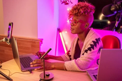 Achieve Crystal Clear Audio With JBL Podcasting Mics