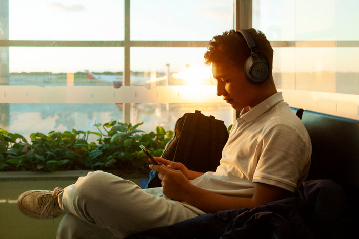 How Noise Cancelling Works: Cut the Noise, Keep the Sound