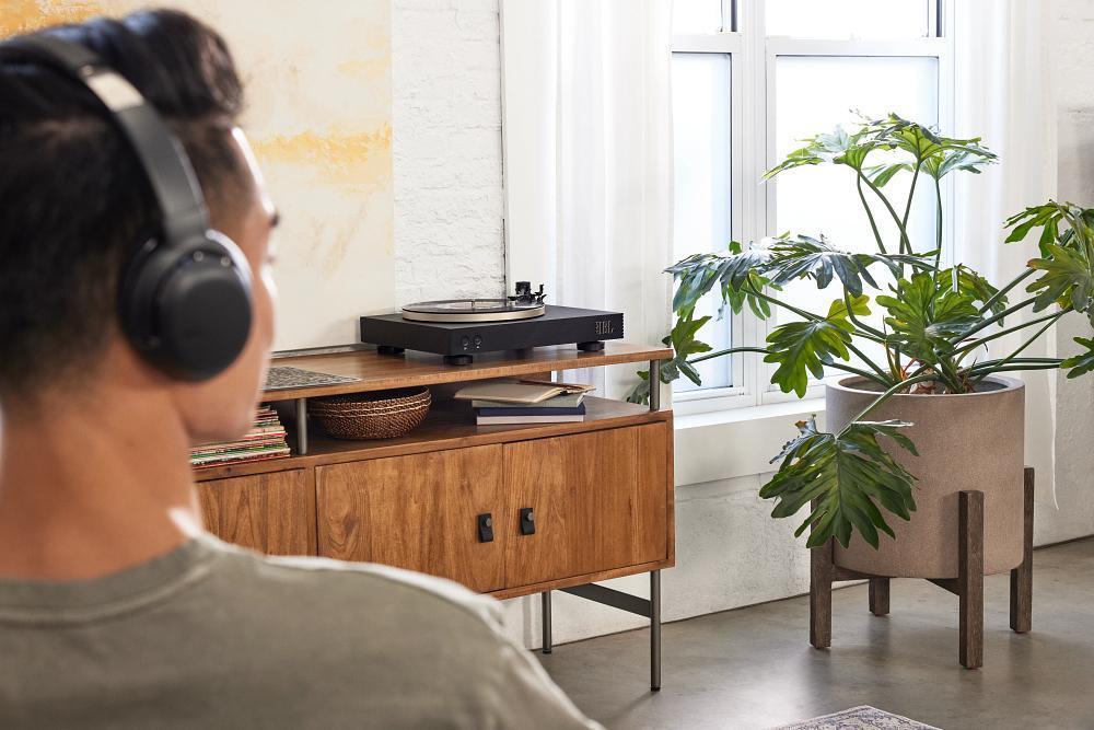 The JBL Gift Guide: The Best Gift for Every Celebration